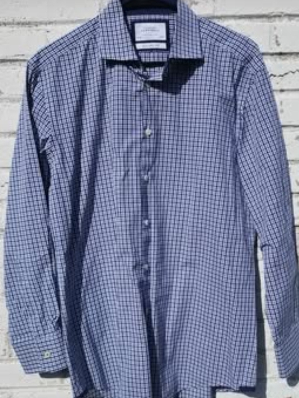 Charles Tyrwhitt. Men's Size 16.5/33. (*Large). Extra Slim Fit. FREE SHIPPING.